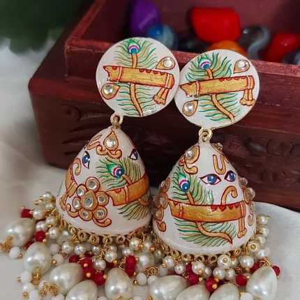 White Tanjore hand-painted jumkha