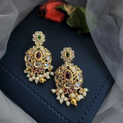 Premium goldplated earrings with uncut and kemp stones