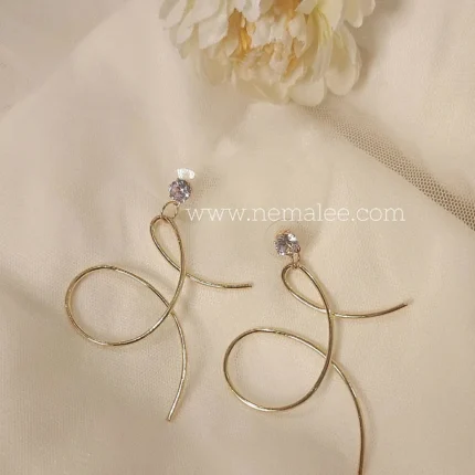 Fancy danglers