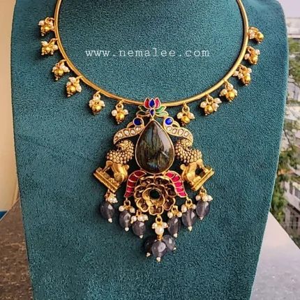 Simhini - jadau kundan pendant set with hasli