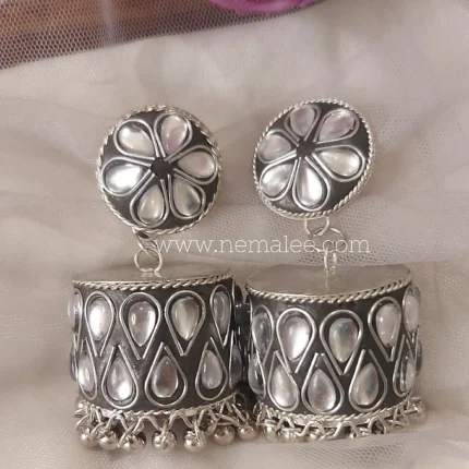 Kundana - drum shaped black finish oxidized jumkha