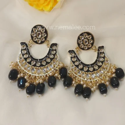 Black u shaped chandbalis