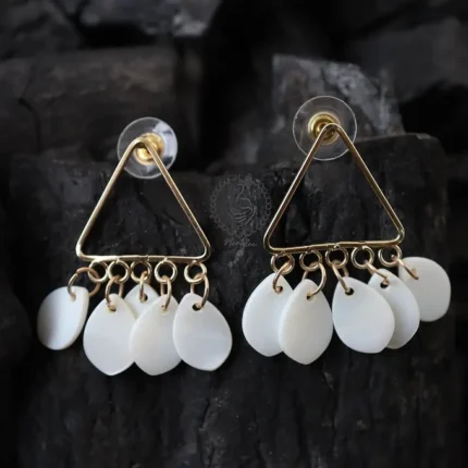 Triangular modern earrings