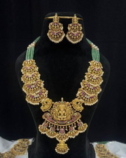 Heavy nakshi and kundan  neckset with chandbali motifs